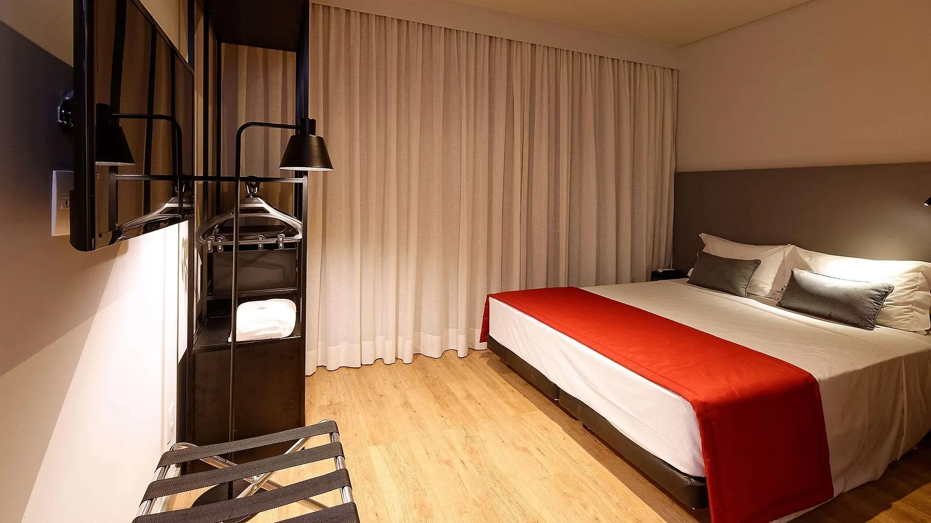 Golden Tower Express Berrini By Fenix Hoteis Sao Paulo Brazil